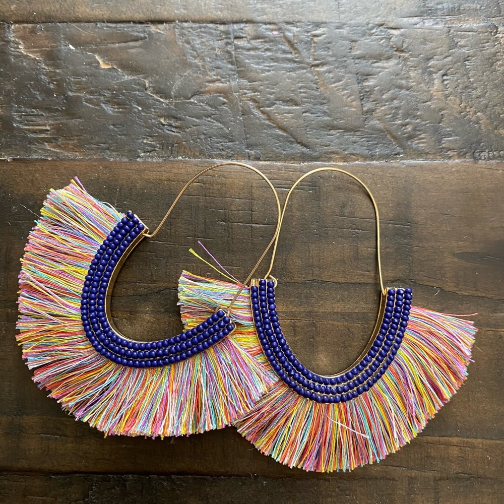 Bauble bar earrings never worn